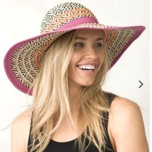 Prana Dora Paper Wide Brim Floppy Woven Straw Sun Hat Beach Pool Cruise Vacation